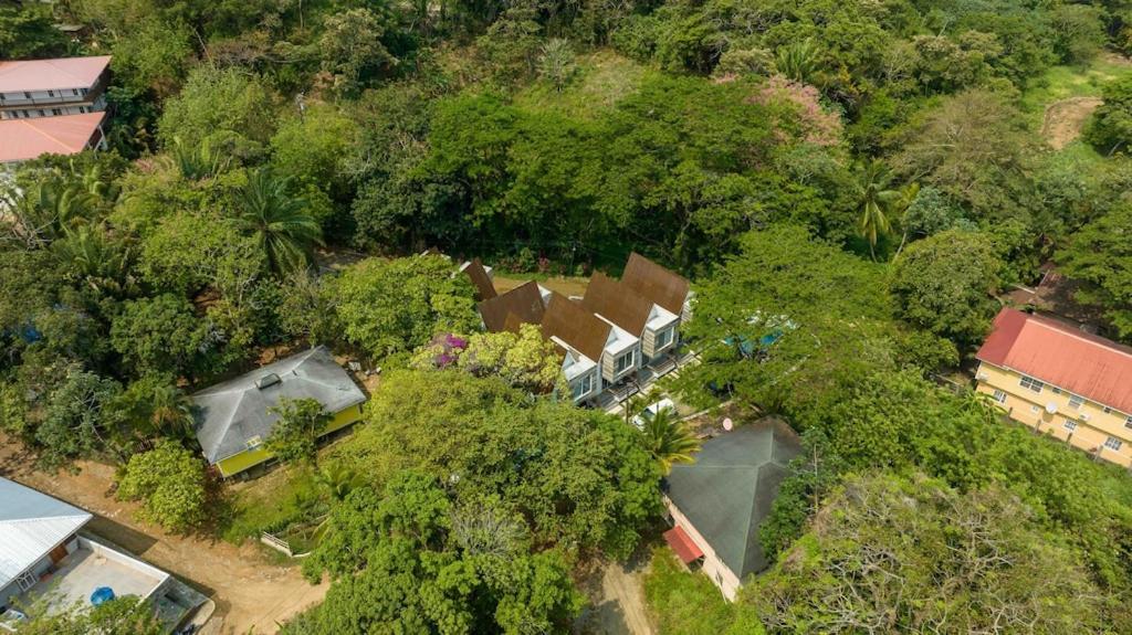 Cozy Beach Villa At The Shores 5 Minutes From The Beach West End Exterior foto